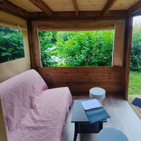 Chalet Insolite Au La Saline D'arc Et Senans