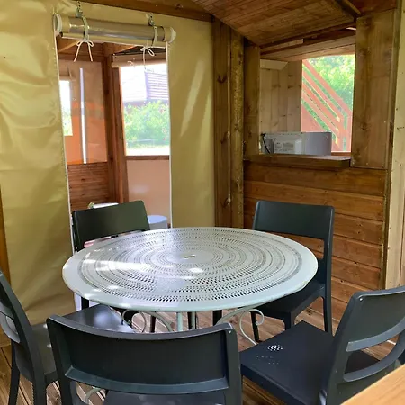 Chalet Insolite Au La Saline D'arc Et Senans